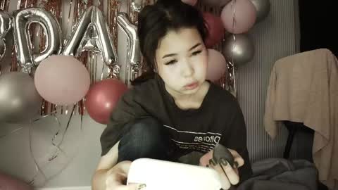 Snapshot of kimy_jina chatting on 5, 6, 2026 Kimi online show from 5, 6, 2026