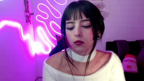 Kind Scarlett online show from 10, 1, 2025