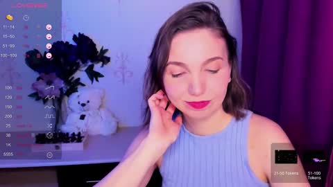 Hazel online show from 15, 2, 2026