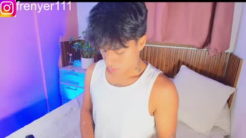 king  help me reach 100 likes online show from 18, 4, 2026