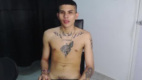 Snapshot of king_bryan19 chatting on 19, 1, 2025 bryan online show from 19, 1, 2025