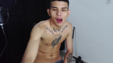 Snapshot of king_bryan19 chatting on 1, 2, 2025 bryan online show from 1, 2, 2025