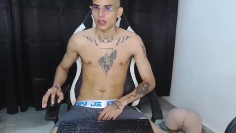 Snapshot of king_bryan19 chatting on 8, 3, 2025 bryan online show from 8, 3, 2025