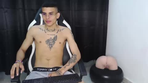 Snapshot of king_bryan19 chatting on 12, 3, 2025 bryan online show from 12, 3, 2025