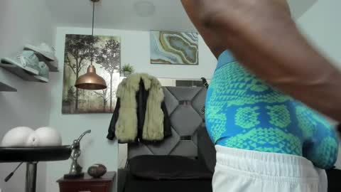 HOT MEN BLACK online show from 28, 12, 2024