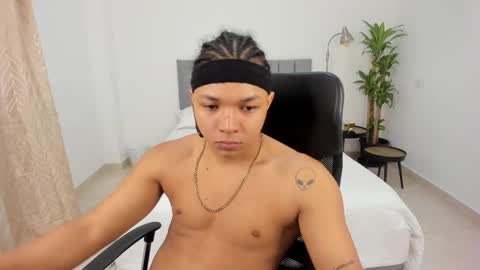Snapshot of king_master77 chatting on 5, 3, 2025 king_master77 online show from 5, 3, 2025