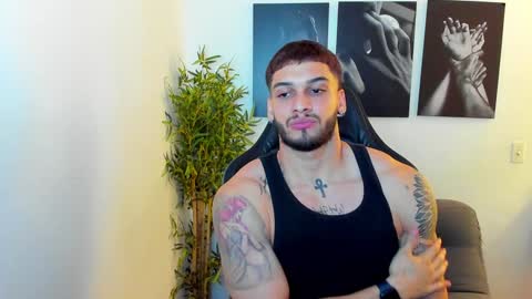 king_of_kings__ online show from 25, 1, 2025
