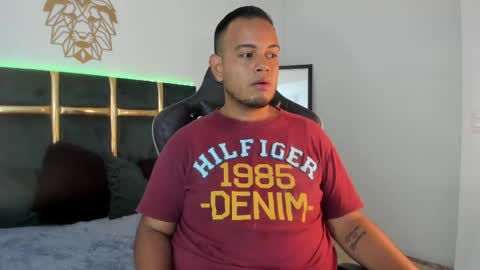 Snapshot of kingg_jay chatting on 29, 5, 2026 kingg_jay online show from 29, 5, 2026