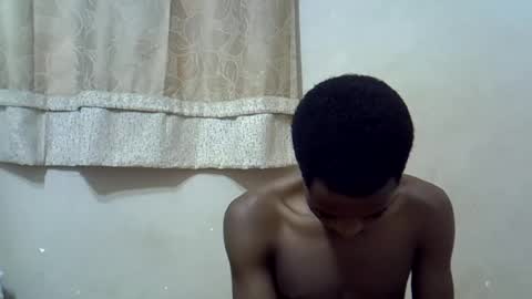 Snapshot of kingsleeee chatting on 5, 7, 2026 kingsleeee online show from 5, 7, 2026
