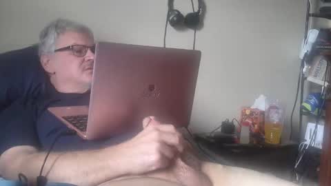 Snapshot of kingtongue10 chatting on 11, 3, 2026 kingtongue10 online show from 11, 3, 2026