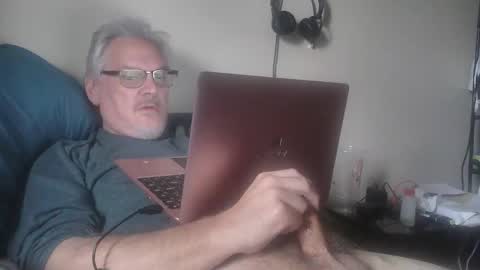 Snapshot of kingtongue10 chatting on 16, 3, 2026 kingtongue10 online show from 16, 3, 2026