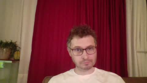 Snapshot of kinksubbydubby chatting on 4, 8, 2026 kinksubbydubby online show from 4, 8, 2026