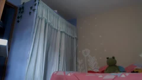 kinky_eli_ online show from 17, 4, 2026