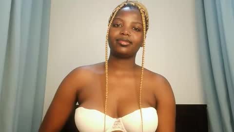 Lola online show from 17, 10, 2025