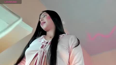 Snapshot of kinky_yeyns chatting on 3, 2, 2025 kinky yeyns online show from 3, 2, 2025