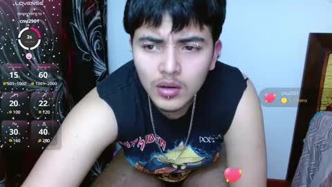 Snapshot of kinkybabies_ chatting on 3, 3, 2025 Mercury online show from 3, 3, 2025