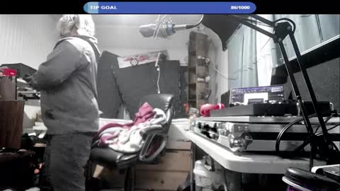 Snapshot of kinkybiguy14 chatting on 16, 9, 2025 Kinky Cassie online show from 16, 9, 2025