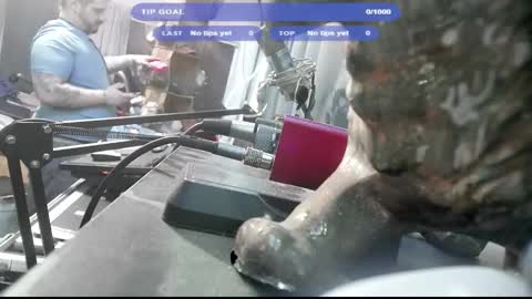 Snapshot of kinkybiguy14 chatting on 18, 11, 2025 Kinky Cassie online show from 18, 11, 2025