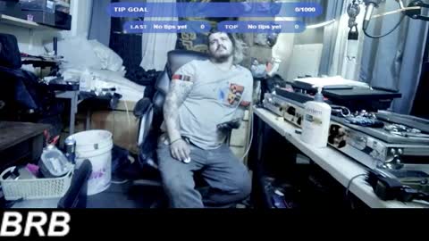 Snapshot of kinkybiguy14 chatting on 23, 11, 2025 Kinky Cassie online show from 23, 11, 2025