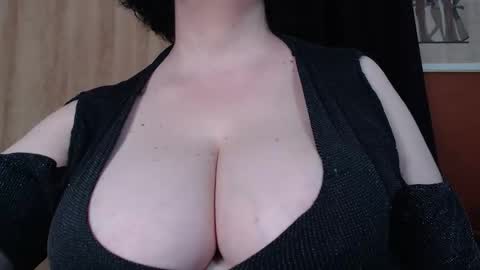 Snapshot of kinkyblacky chatting on 5, 5, 2026 MistressBlacky online show from 5, 5, 2026