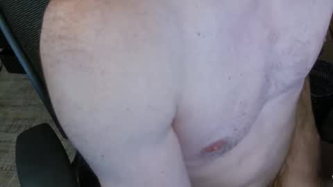 Snapshot of kinkydirtydaddy chatting on 19, 9, 2025 kinkydirtydaddy online show from 19, 9, 2025