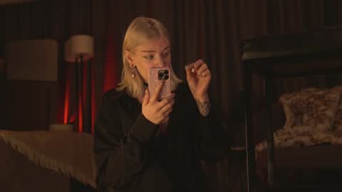 kinkylina_ online show from 12, 12, 2024