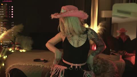 kinkylina_ online show from 22, 1, 2025