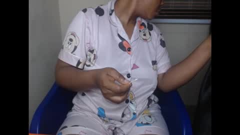 Snapshot of kinkyxxjuice chatting on 15, 9, 2025 kinkyxxjuice online show from 15, 9, 2025