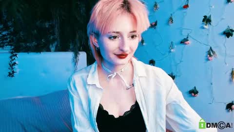 Snapshot of kira__cutie chatting on 24, 4, 2026 Kira online show from 24, 4, 2026