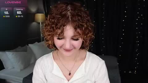 Snapshot of kira_fluffy chatting on 25, 6, 2026 Kira online show from 25, 6, 2026
