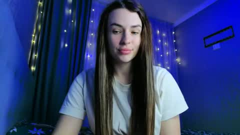 Kira love1 online show from 4, 4, 2026