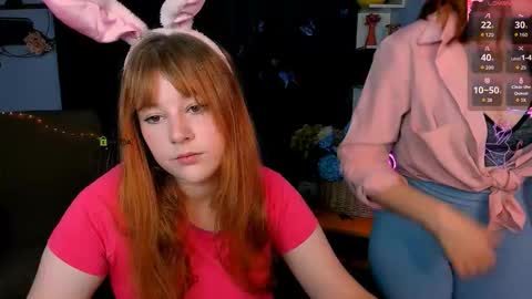 Snapshot of kira_neko chatting on 10, 9, 2025 Kira online show from 10, 9, 2025