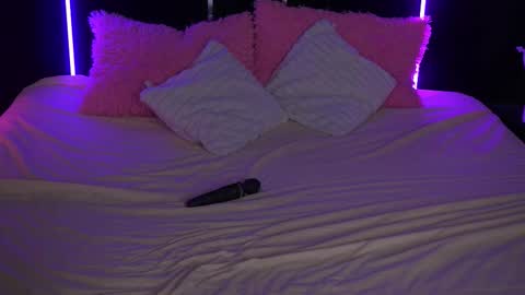 Kira online show from 21, 11, 2025