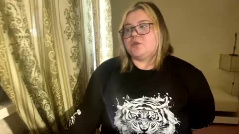 Just Kira online show from 5, 3, 2025