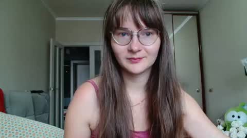KiraGoldens online show from 2, 8, 2026