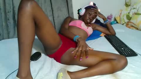 Snapshot of kirah_hot chatting on 15, 11, 2025 kirah_hot online show from 15, 11, 2025