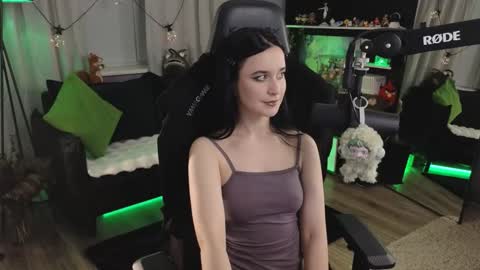 Kira    online show from 5, 3, 2026