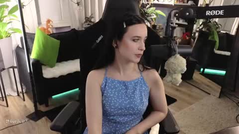 Kira    online show from 10, 4, 2026