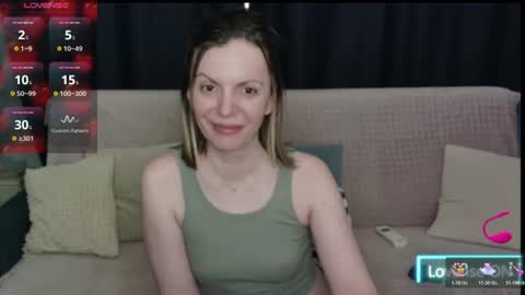 Snapshot of kiramartins_cat chatting on 14, 7, 2026 kiramartins cat online show from 14, 7, 2026
