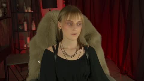 Kira online show from 4, 4, 2026