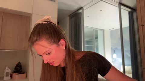 Snapshot of kiramystery chatting on 18, 2, 2026 Kira online show from 18, 2, 2026