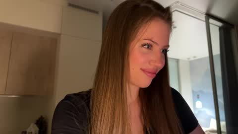 Snapshot of kiramystery chatting on 28, 2, 2026 Kira online show from 28, 2, 2026