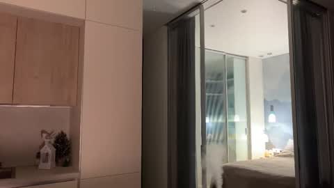 Kira online show from 9, 3, 2026