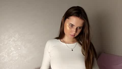 Emily online show from 28, 3, 2026