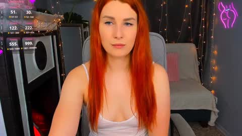 Snapshot of kiraxmoon chatting on 5, 12, 2024 kiraxmoon online show from 5, 12, 2024