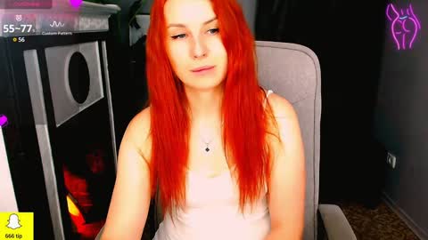 Snapshot of kiraxmoon chatting on 2, 2, 2025 kiraxmoon online show from 2, 2, 2025