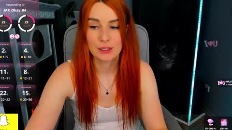 Snapshot of kiraxmoon chatting on 11, 3, 2025 kiraxmoon online show from 11, 3, 2025