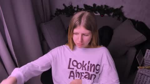 Snapshot of kirraa_ chatting on 21, 12, 2024 Kira online show from 21, 12, 2024