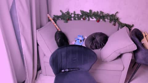 Snapshot of kirraa_ chatting on 25, 12, 2024 Kira online show from 25, 12, 2024