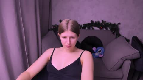 Snapshot of kirraa_ chatting on 3, 1, 2025 Kira online show from 3, 1, 2025